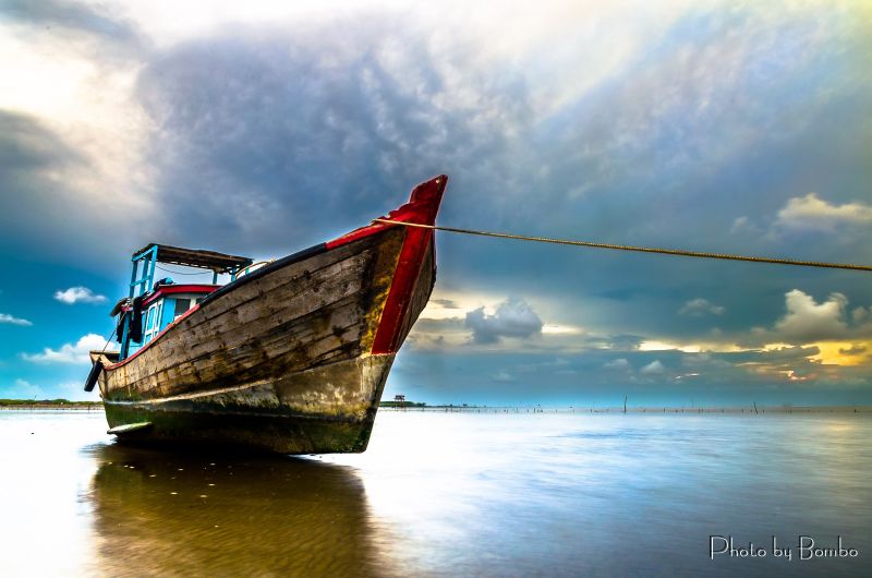 Tập tin:Bombo-home 9151352888 Gò Công.jpg