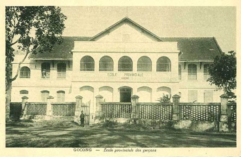 Tập tin:1748207995-755318-13476480-n07-36887396344-gocong-ecole-provinciale-des-garcons-truong-nam-tinh-ly-go-cong-1.jpg