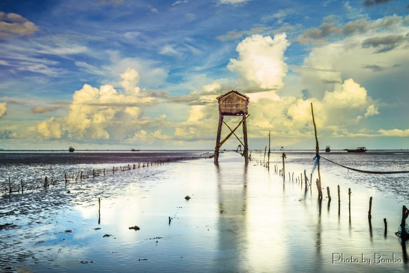 Tập tin:Bombo-home 9151356132 Gò Công.jpg