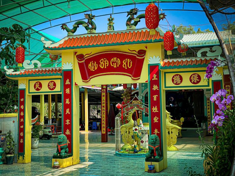 Tập tin:490743501 1001386408801169 3263398608305721408 n.jpg