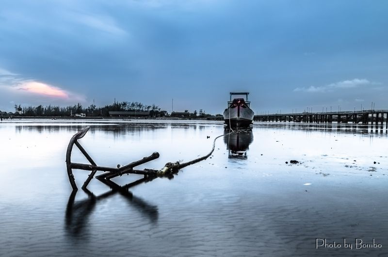 Tập tin:Bombo-home 9151352360 Gò Công.jpg