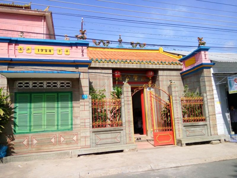 Tập tin:Dd55c28af326bdd4bd02cbefbc4c6391.jpg