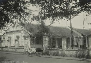 Go-Cong-thap-nien-1920-13-1.jpg