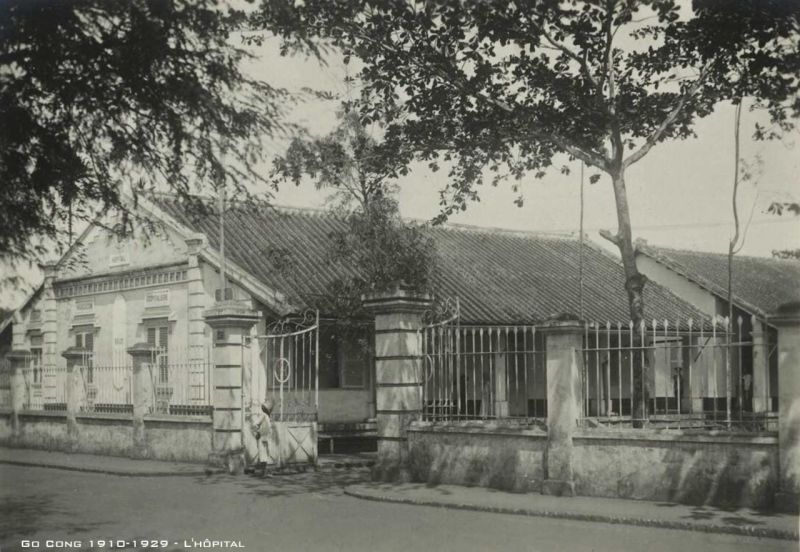 Tập tin:Go-Cong-thap-nien-1920-13-1.jpg